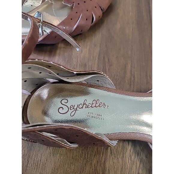 Seychelles Brown Leather Flats Women’s 8 Ankle Strap Pointed Toe GUC - Picture 10 of 12